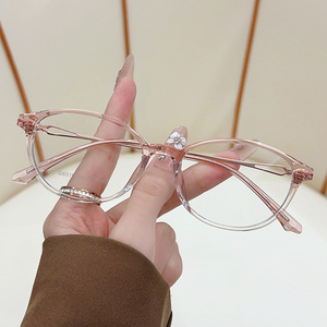 Gafas de lectura TR de metal para mujer 6015, color gris, forma ovalada, elegantes, ligeras, lentes transparentes - Product Image 3