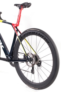 Nueva Bicicleta de Carretera de Carreras TRK Gen 8 2026 de 12 Velocidades para Adultos, Horquilla de Carbono, Cuadro de Fibra de Carbono, Frenos de Disco Hidráulicos, Totalmente Amortiguada - Product Image 4