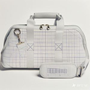 Échantillon gratuit : Sac à outils professionnel personnalisé pour plombiers, avec base rigide imperméable et poignée - Product Image 2