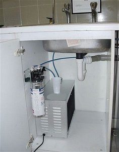 Fontaine à <span class=keywords><strong>eau</strong></span> réfrigérée en acier inoxydable pour usage domestique et extérieur, à chargement par le bas, avec distributeur de soda et <span class=keywords><strong>d</strong></span>'<span class=keywords><strong>eau</strong></span> pétillante - Product Image 3