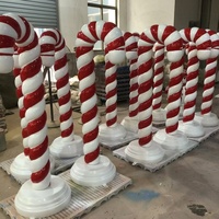 Statue de batteur en fibre de verre grandeur nature en forme de bonhomme en pain d'épices, statue de Noël en résine pour l'affichage lors des fêtes de Noël