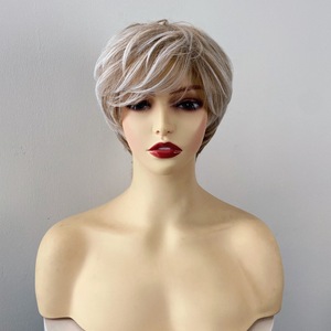 <span class=keywords><strong>Parrucca</strong></span> Senza Nastro Adesivo Pronta per la Spedizione, Alta Qualità Premium, Taglio Pixie, Fibra Sintetica Resistente alle Alte Temperature, Servizio OEM con Logo Personalizzato - Product Image 3