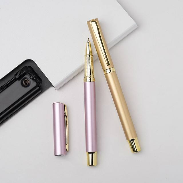 Delaiwen High-grade 0.5mm Plastic Advertising Gel Pen with Custom Logo Printing Black Ink for Promotional Gifts