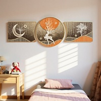 Triptyque mural moderne de luxe léger, encadré en bois massif et porcelaine cristalline, motif ciel étoilé et élan, pour fond de canapé