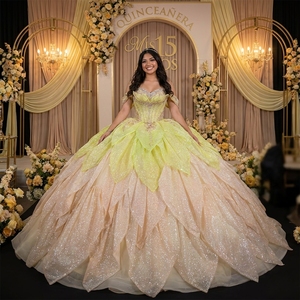 ชุดราตรีงาน Quinceanera สีเขียวมะนาวสองเฉดประดับกลิตเตอร์แชมเปญ รุ่น Dy1564 ทรงบอลกาวน์ คอวีแบบ Sweetheart ไหล่ตก ประดับลูกปัด Jancember - Product Image 1