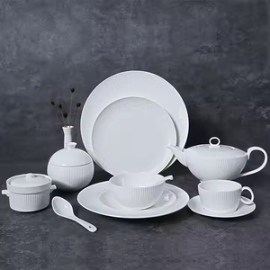 餐厅五星级酒店陶瓷餐盘套装批发新款骨餐盘套装骨瓷餐具套装 - Product Image 2