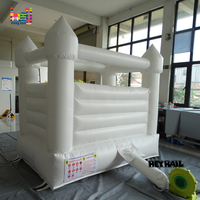 Structure gonflable portable 8x8 pieds en PVC résistant aux UV, pour des heures de plaisir sans fin, avec garantie d'un an, idéale pour les événements communautaires