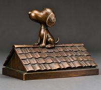 Sculpture de figurine moderne en bronze Snoopy pour l'art de collection de bandes dessinées pour la décoration intérieure et extérieure