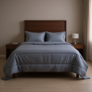 Juego de Edredón Doble Acolchado para Hotel, 3 Piezas, a Rayas, 100% Poliéster, Ropa de Cama Moderna - Product Image 2