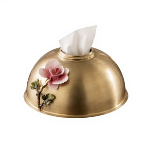 Boîte à mouchoirs décorative de luxe en métal avec motif perroquet, distributeur de serviettes florales, couvercle de boîte à mouchoirs de table pour la décoration intérieure - Product Image 1
