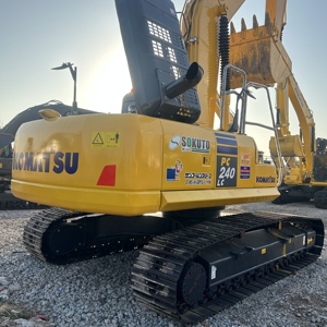 Excavatrice sur chenilles Komatsu PC240LC d'occasion, 24 tonnes, d'origine japonaise, faible nombre d'heures, à vendre - Product Image 1