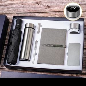 Cadeaux de Noël pour le personnel, coffret cadeau d'entreprise avec logo personnalisé, souvenirs pratiques de fin d'année, activités clients, forfait d'entreprise - Product Image 5