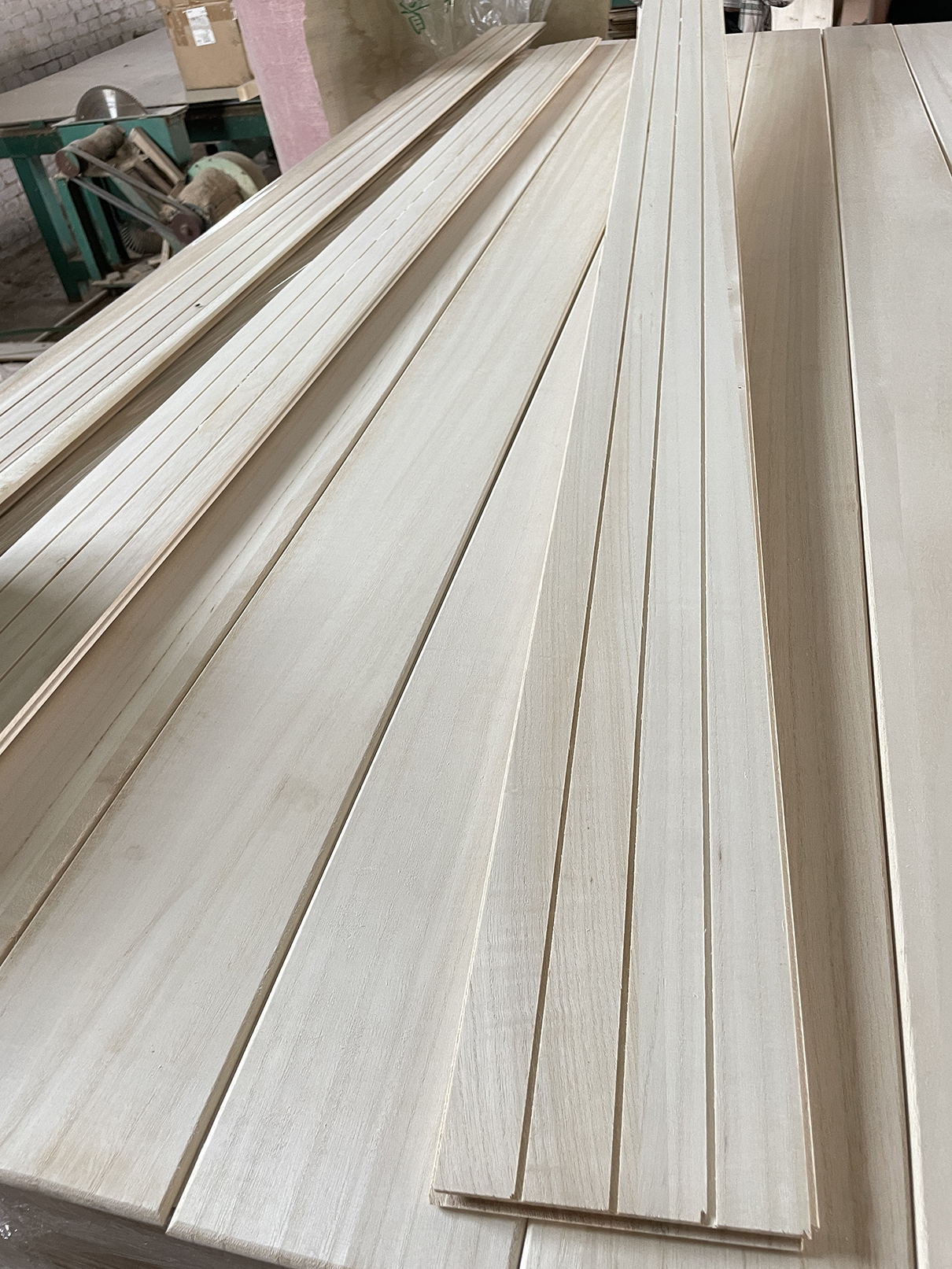 10x100x2400mm Japanese Hinoki Solid Wood Board Aromatic Wood