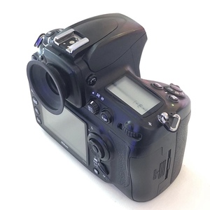 กล้อง DSLR มือสอง <span class=keywords><strong>D700</strong></span> ฟูลเฟรม เซ็นเซอร์ CMOS 12.1MP หน้าจอ >3 นิ้ว บันทึกวิดีโอได้ แบตเตอรี่ลิเธียม - รุ่นพิเศษ - Product Image 4