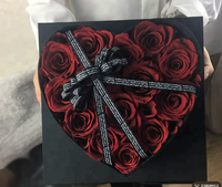 Coffret cadeau de luxe durable, roses réelles conservées dans une boîte cadeau, cadeau pour la Saint-Valentin