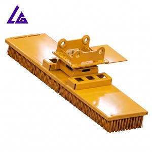 Balayeuse mécanique pour chargeuse-<span class=keywords><strong>pelleteuse</strong></span>, segments de brosse remplaçables à angle fixe, fixation par boulons, largeur personnalisable, certifiée CE ISO - Product Image 1
