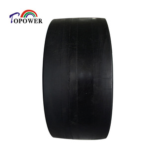 ยางตัน Topower ขนาด 21x9x15 สำหรับรถยกแบบกรรไกร แพลตฟอร์มทำงานบนที่สูง ทำจากยาง - Product Image 3