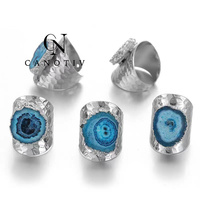 Bague en quartz solaire naturel druzy, avec tranche de géode d'agate multicolore et cristal brut irrégulier, bague statement pour femme