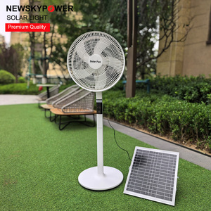 Hot Selling Rechargeable Pedestal 16inch Standing Solar Fan With Bulb <b>Remote</b> <b>Control</b> Brushless Motor 156000mAH Lithium Battery T - Product Image 3