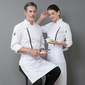 Uniforme de Chef de Moda, Personalizable con Logotipo, Resistente al Desgaste, con 8 Botones, Cuello Alto, Puños Ventilados, Poliéster/Algodón, para Restaurante - Product Image 1