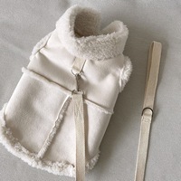 Veste rose très vendue en gros, vêtements d'hiver, manteau chaud pour chien avec col en fourrure