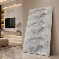 Panneau mural en PVC doré imperméable moderne, feuille de marbre UV pour usage domestique et en salle de sport