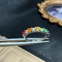 Bague de luxe en argent sterling 925 OEM ODM avec saphir naturel fantaisie coloré pour femme, cadeau de fiançailles ou d'anniversaire