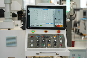 <span class=keywords><strong>Scie</strong></span> <span class=keywords><strong>à</strong></span> pont CNC Blue Elephant 5+1 axes <span class=keywords><strong>pour</strong></span> pierre, machine de découpe de granit et de marbre avec système ESA italien - Product Image 3