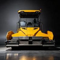 Paveuse d'asphalte et de béton sur chenilles CLG518E, finisseur routier de 18,5 m, 1800 t/h, 321 kW, épaisseur de pavage de 600 mm pour la construction routière