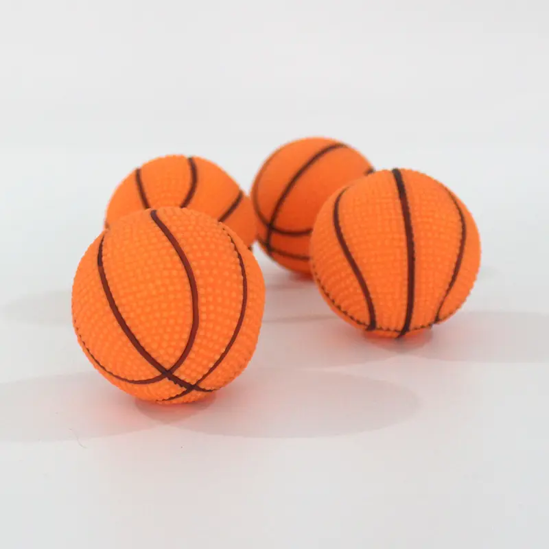 TC5013 vente en gros de jouets en vinyle durables pour animaux de compagnie, balles de basket-ball couinantes pour chiens