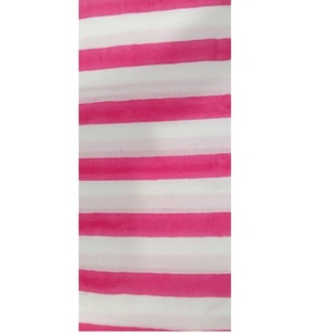 Tissu en coton pour ameublement, rideaux, tapisserie, couture de vêtements, artisanat et projets textiles - Product Image 1