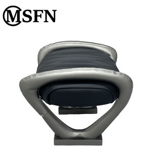 Taburete Decorativo Escultural Moderno de Diseño Original MSFN, Asiento Tapizado, Estructura Metálica Curva, Silueta Geométrica, para Apartamento o Dormitorio - Product Image 5