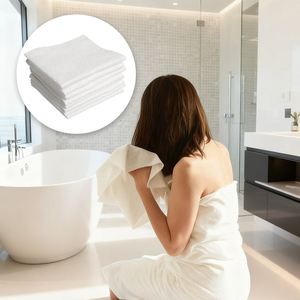 OEM-Fabrik Maßgefertigte SPA-Hotel Vlies-Einweg-Badetücher für Schönheitssalons Einweg-Handtücher für Reisen Badetuch-Set - Product Image 1