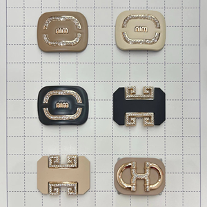 Hebilla de Zapatos de <span class=keywords><strong>Mujer</strong></span> con Diseño de <span class=keywords><strong>Montaña</strong></span> Dorada, Modelo GM, Adorno Decorativo de Zinc - Product Image 1