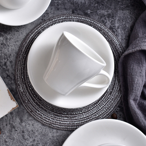 Tasse à cappuccino en porcelaine promotionnelle avec logo personnalisé et soucoupe, ensemble moderne de tasses à café et à thé en céramique avec soucoupe - Product Image 2