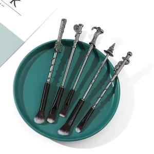 2022 New 5pcs Harry & Potter Makeup Brushes Magic Wand Makeup Brushes Gift Salazar Slytherin Eyeshadow Makeup Brush Set