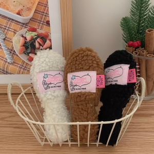 Peigne à coussin d'air en poils d'agneau pour fille mignonne Mini peigne de massage portable avec cœur Peigne de maquillage antistatique et moelleux - Product Image 2