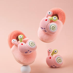 Enfants coton chaussures décontractées nouveau hiver en peluche chaud respirant bébé pantoufles talon léger <span class=keywords><strong>maternelle</strong></span> sortie en gros - Product Image 2