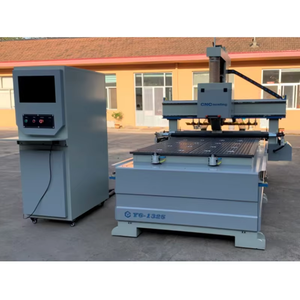 Mesin Router CNC Pembuat Furnitur Kayu 3 <span class=keywords><strong>Axis</strong></span> ATC Otomatis untuk Pemuatan dan Pengunggapan Material 1325 Mesin Router Kayu CNC - Product Image 3