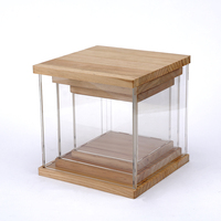 Boîte de vitrine en acrylique transparent de taille personnalisée de haute qualité avec haut et bas en bois pour jouet de figurine à collectionner