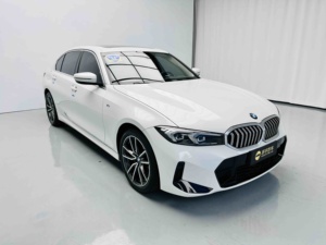 <span class=keywords><strong>BMW</strong></span> Série 3 d'occasion, conduite à gauche, châssis stable, airbags multiples, phares LED, caméra de recul – Voiture de luxe populaire mondiale - Product Image 2
