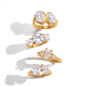 แหวนฮิปฮอปสแตนเลส 316 ไซส์ 6 7 8  ชุบทอง 14k ประดับเพชรซิคอน แหวนหมั้นสำหรับผู้หญิง  ทันสมัย - Product Image 5