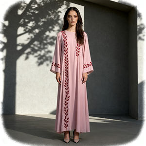 Abaya personnalisée en polyester brodé de luxe pour femmes musulmanes, robe élégante pour occasions spéciales, vente en gros - Product Image 1