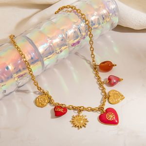 Collier pendentif Cœur Soleil en Acier Inoxydable, Chaîne Clavicule Couleur Or 18K, Style Automne Hiver, Bijou Cadeau - Product Image 3