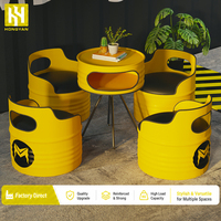 Ensemble table et chaises de salle à manger industrielles en fer sur mesure OEM avec rangement, mobilier de restaurant moderne, durable et écologique