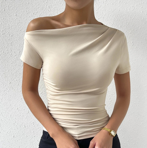 T-shirts décontractés d'été vintage pour femmes, élégants, à une épaule, manches courtes, coupe ajustée, haut régulier, vente en gros, soie de lait 100% polyester - Product Image 3