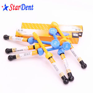 Composite dentaire GC-<span class=keywords><strong>Gradia</strong></span> <span class=keywords><strong>Direct</strong></span> Composite antérieur/postérieur - Product Image 4