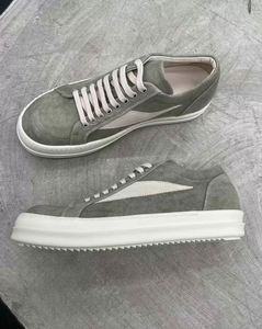 Zapatos Deportivos para Caminar con Diseño Retro, Amortiguación, Antideslizantes, Parte Superior de Gamuza, Suela Gruesa, de Alta Calidad y Lujo - Product Image 4