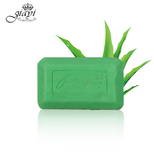 Jabón de Belleza Suave de Aloe Vera para Iluminar la Piel, Hidratar y Darle una Textura Sedosa - Product Image 3