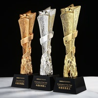 Vente en gros de trophée en résine personnalisé Trophée en résine de cérémonie avec votre propre logo personnalisé